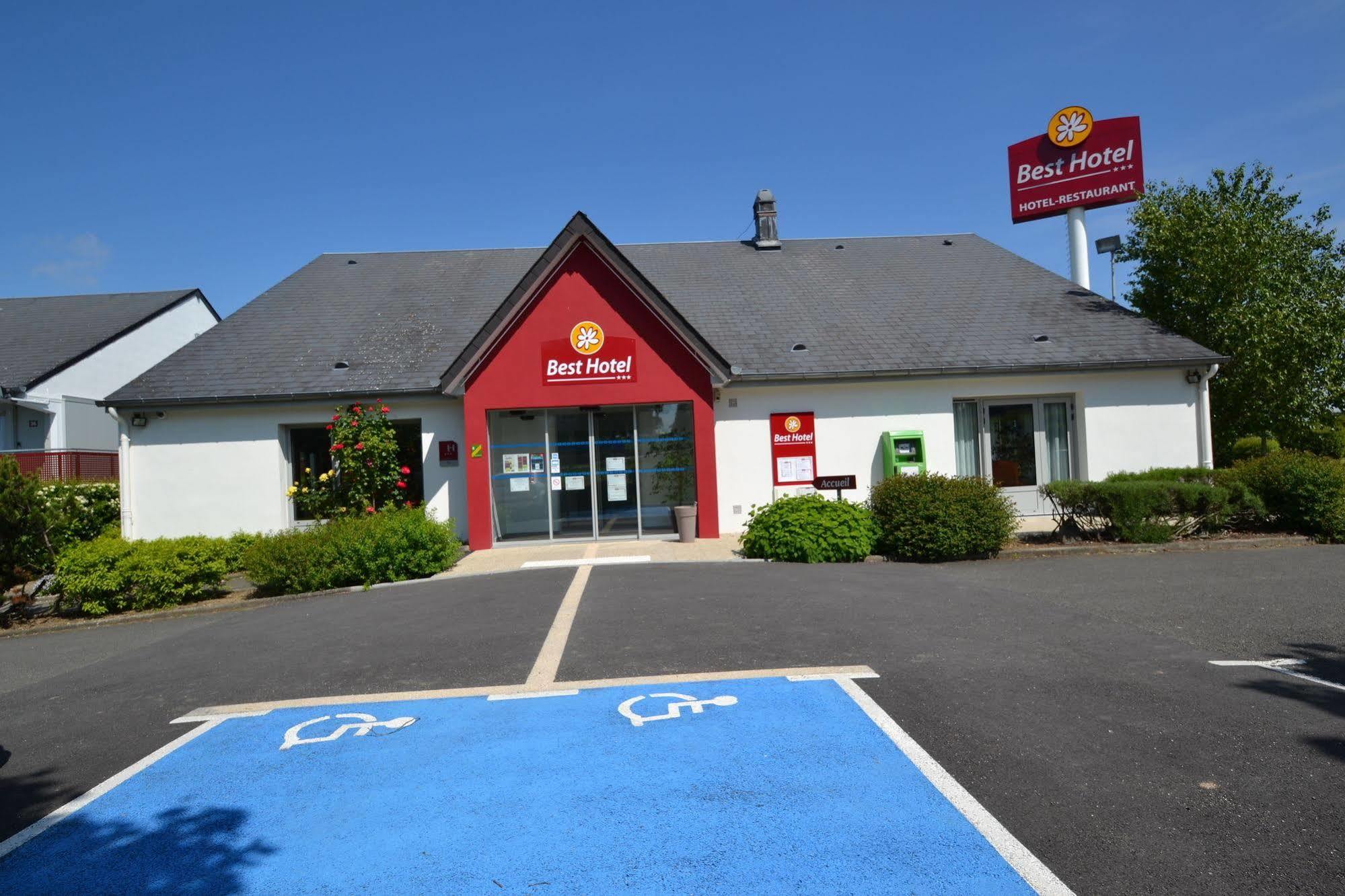 Brit Hotel Mayenne Exterior photo